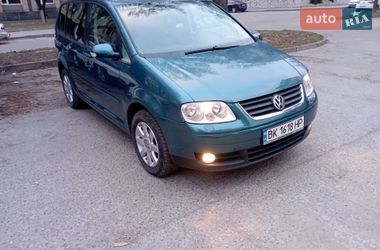 Мінівен Volkswagen Touran 2005 в Рівному