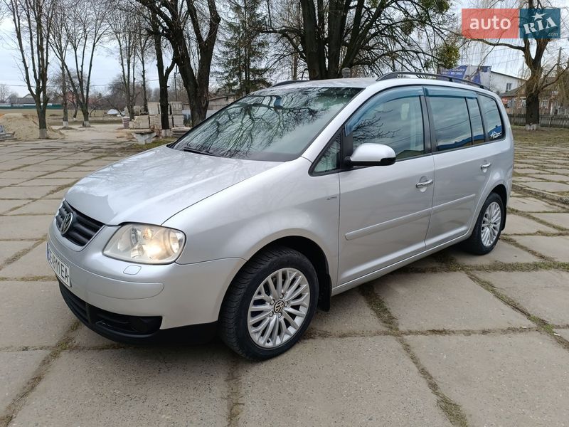 Volkswagen Touran 2003