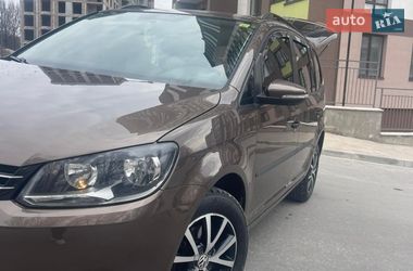 Мінівен Volkswagen Touran 2012 в Тернополі