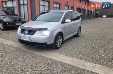 Мінівен Volkswagen Touran 2005 в Тячеві