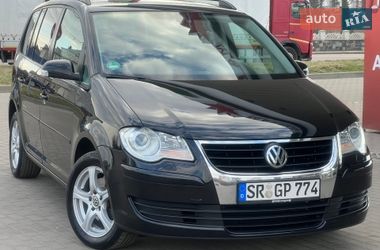 Минивэн Volkswagen Touran 2009 в Житомире