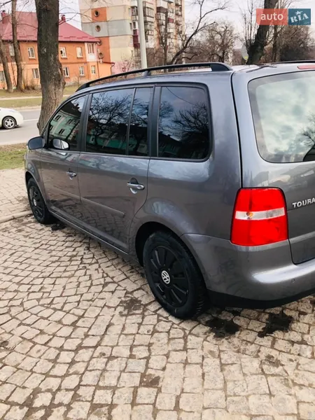 Volkswagen Touran 2006 VIN WVGZZZ1TZ6W110047 фото оголошення 2 з 49