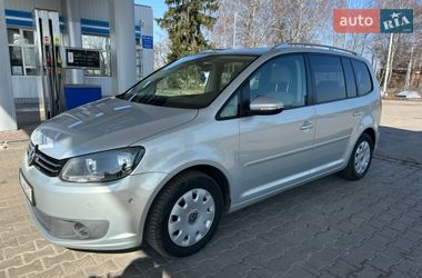 Минивэн Volkswagen Touran 2010 в Конотопе