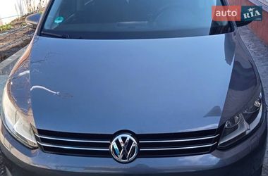 Минивэн Volkswagen Touran 2013 в Валках