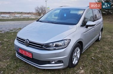 Микровэн Volkswagen Touran 2017 в Козове