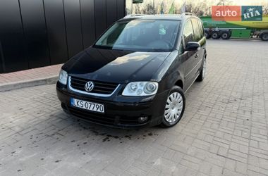 Мінівен Volkswagen Touran 2006 в Києві