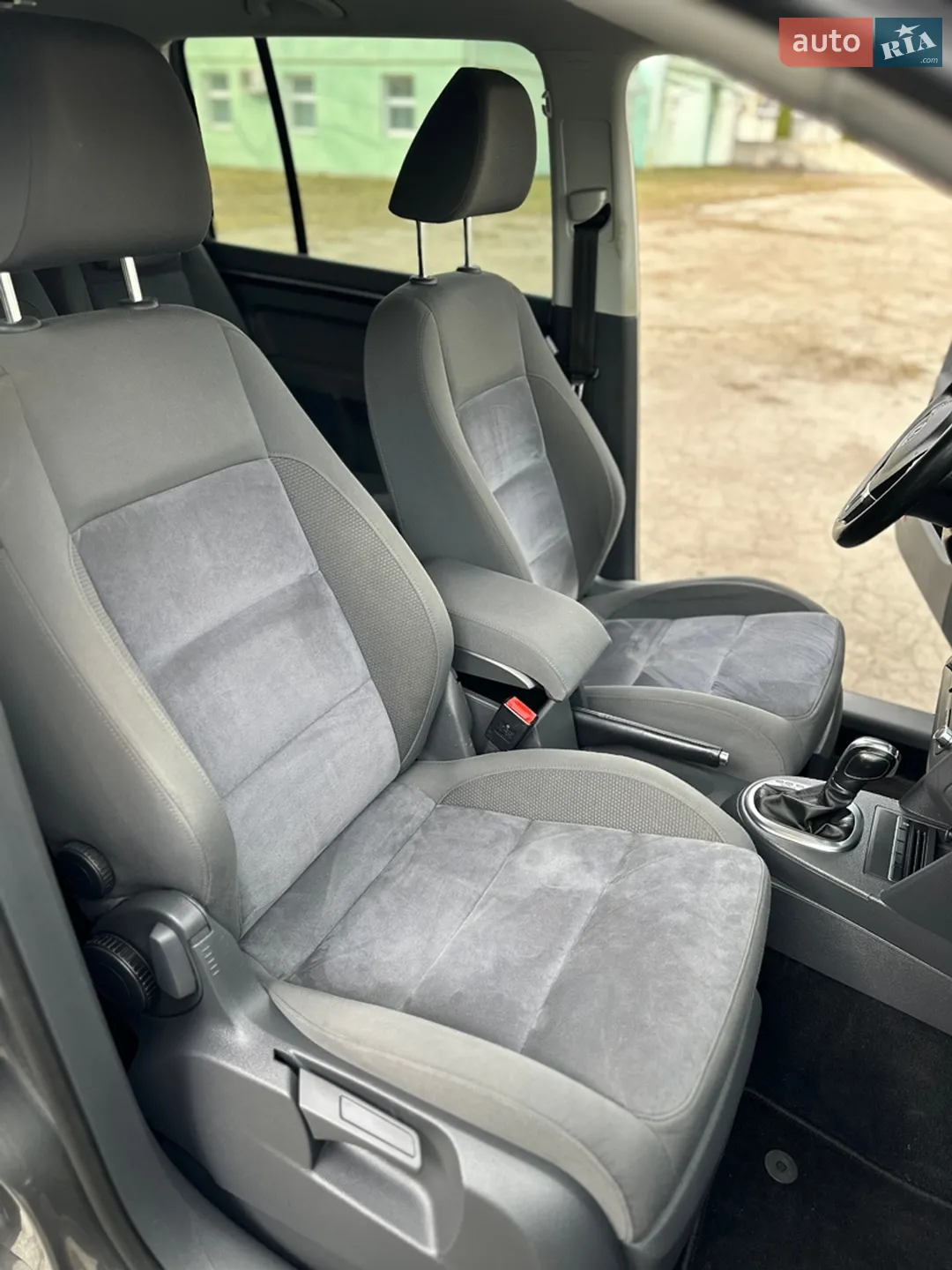 2012 Volkswagen Touran - мініатюра 25