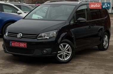 Мінівен Volkswagen Touran 2014 в Чернігові