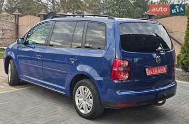 Мінівен Volkswagen Touran 2007 в Луцьку