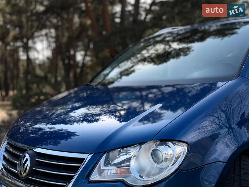 Volkswagen Touran 2009 VIN WVGZZZ1TZAW005025 фото оголошення 3 з 71
