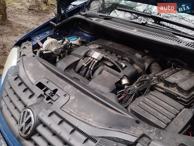 Volkswagen Touran 2003 VIN WVGZZZ1TZ4W103166 фото оголошення 2 з 43