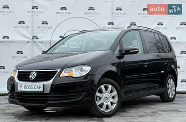 Минивэн Volkswagen Touran 2010 в Виннице