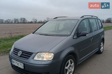 Минивэн Volkswagen Touran 2004 в Белгороде-Днестровском