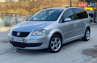 Минивэн Volkswagen Touran 2007 в Турке
