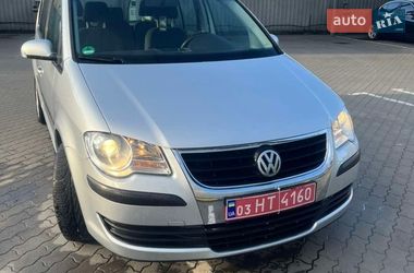 Мінівен Volkswagen Touran 2009 в Луцьку