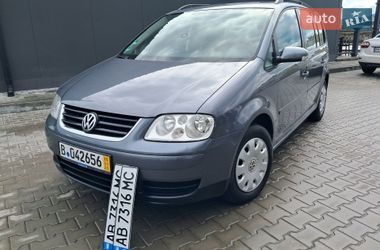 Минивэн Volkswagen Touran 2006 в Могилев-Подольске