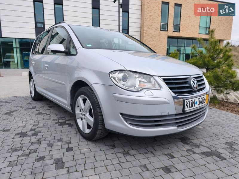 Volkswagen Touran 2009