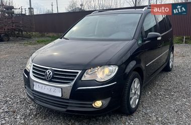 Минивэн Volkswagen Touran 2007 в Староконстантинове