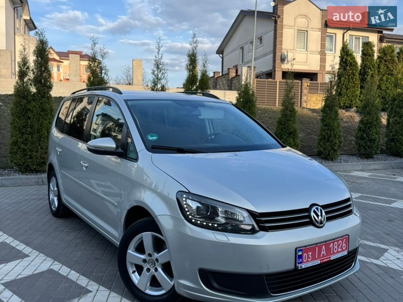 Volkswagen Touran 2012