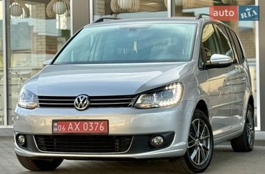 Минивэн Volkswagen Touran 2015 в Житомире