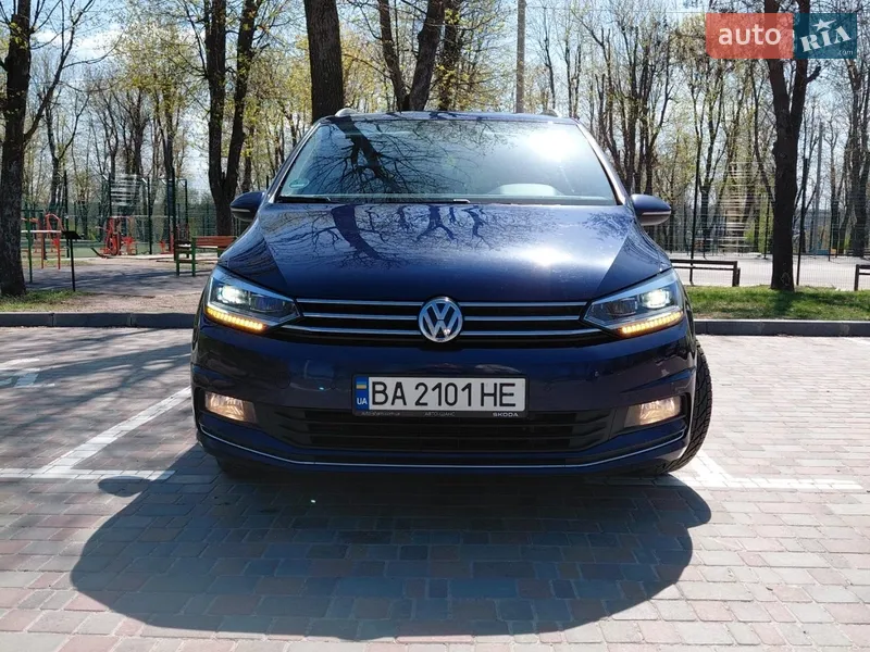 Volkswagen Touran 2019