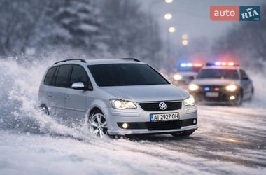 Мінівен Volkswagen Touran 2007 в Вінниці