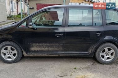 Мінівен Volkswagen Touran 2005 в Бродах