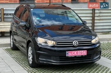 Микровэн Volkswagen Touran 2016 в Самборе