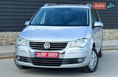 Мінівен Volkswagen Touran 2009 в Тернополі