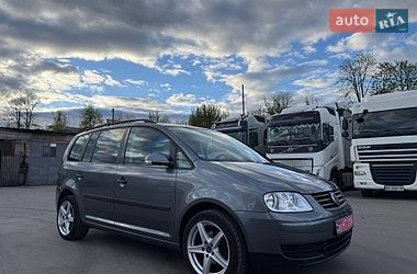 Минивэн Volkswagen Touran 2004 в Ровно
