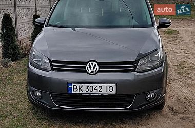 Мінівен Volkswagen Touran 2010 в Березному