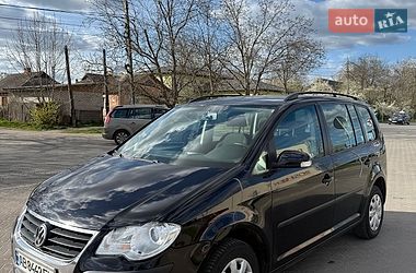Мінівен Volkswagen Touran 2008 в Вінниці