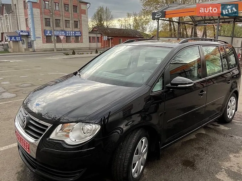 Volkswagen Touran