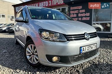 Минивэн Volkswagen Touran 2011 в Смеле