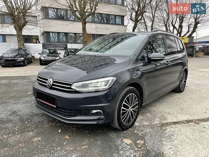 Volkswagen Touran 2018 VIN WVGZZZ1TZKW025576 фото оголошення 2 з 89