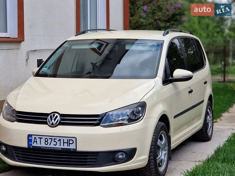 Volkswagen Touran 2013