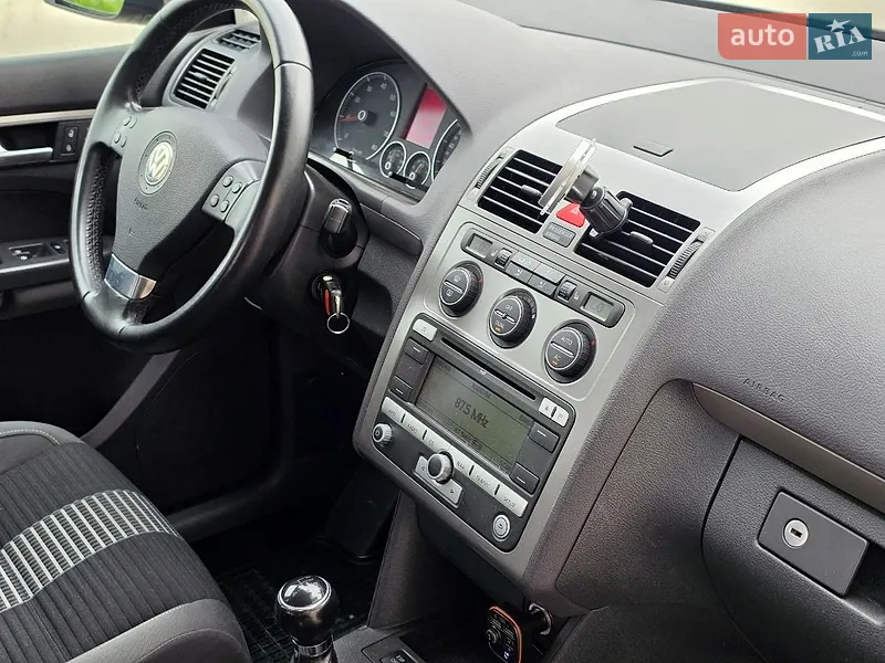 Volkswagen Touran 2008 VIN WVGZZZ1TZ9W074404 фото оголошення 23 з 74