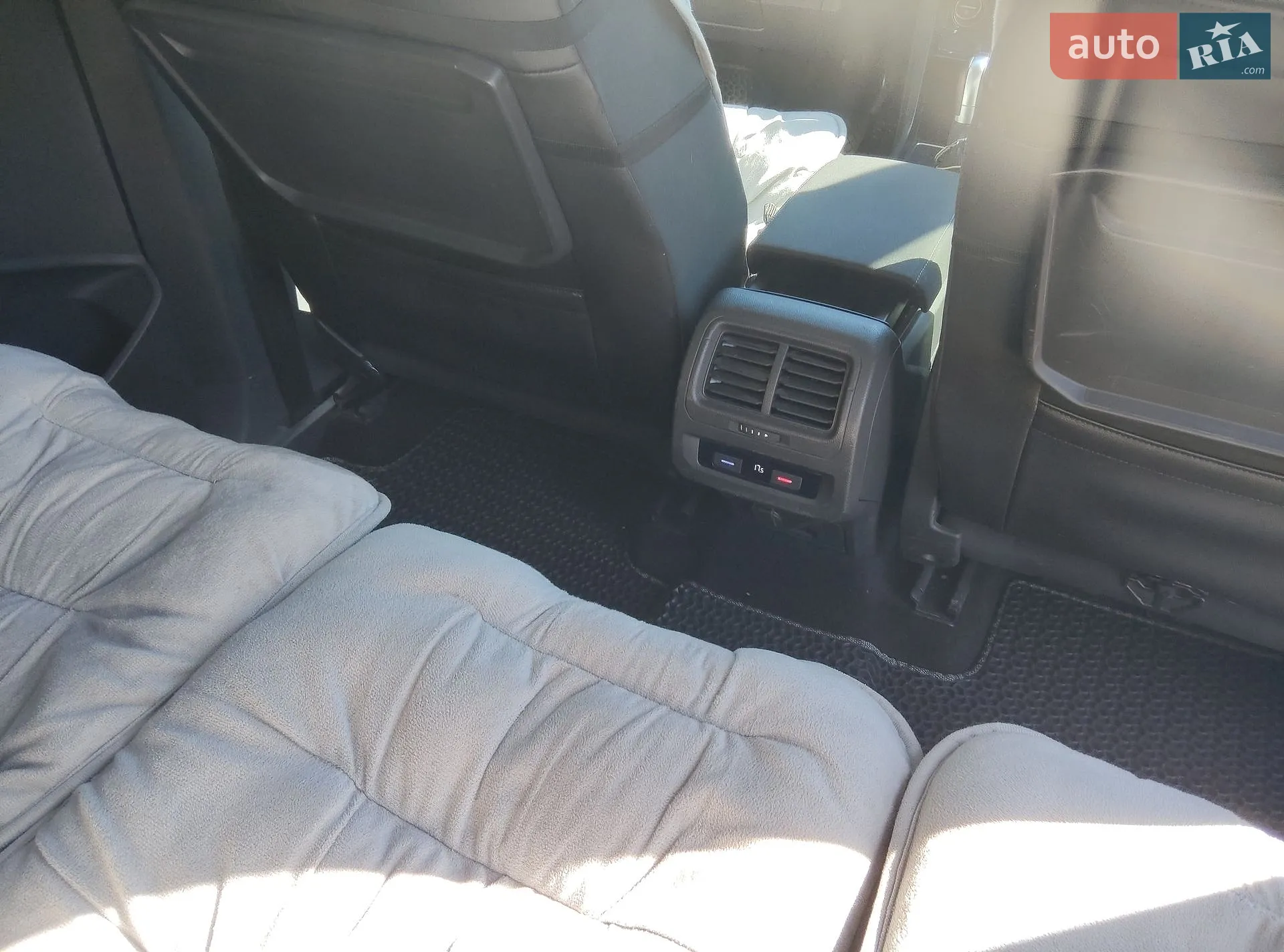 2018 Volkswagen Touran - мініатюра 13