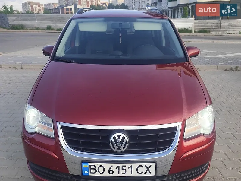 Volkswagen Touran