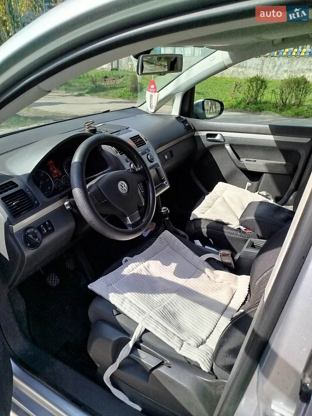 2010 Volkswagen Touran - мініатюра 10