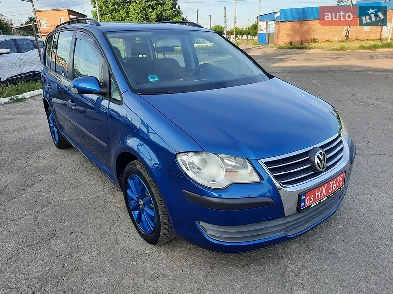 Volkswagen Touran
