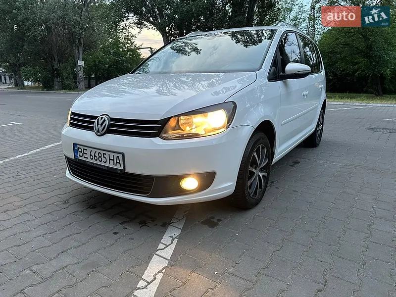 Volkswagen Touran 2012