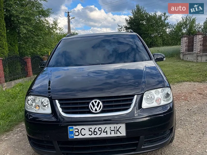 Volkswagen Touran 2003