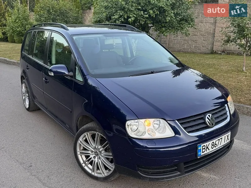 Volkswagen Touran