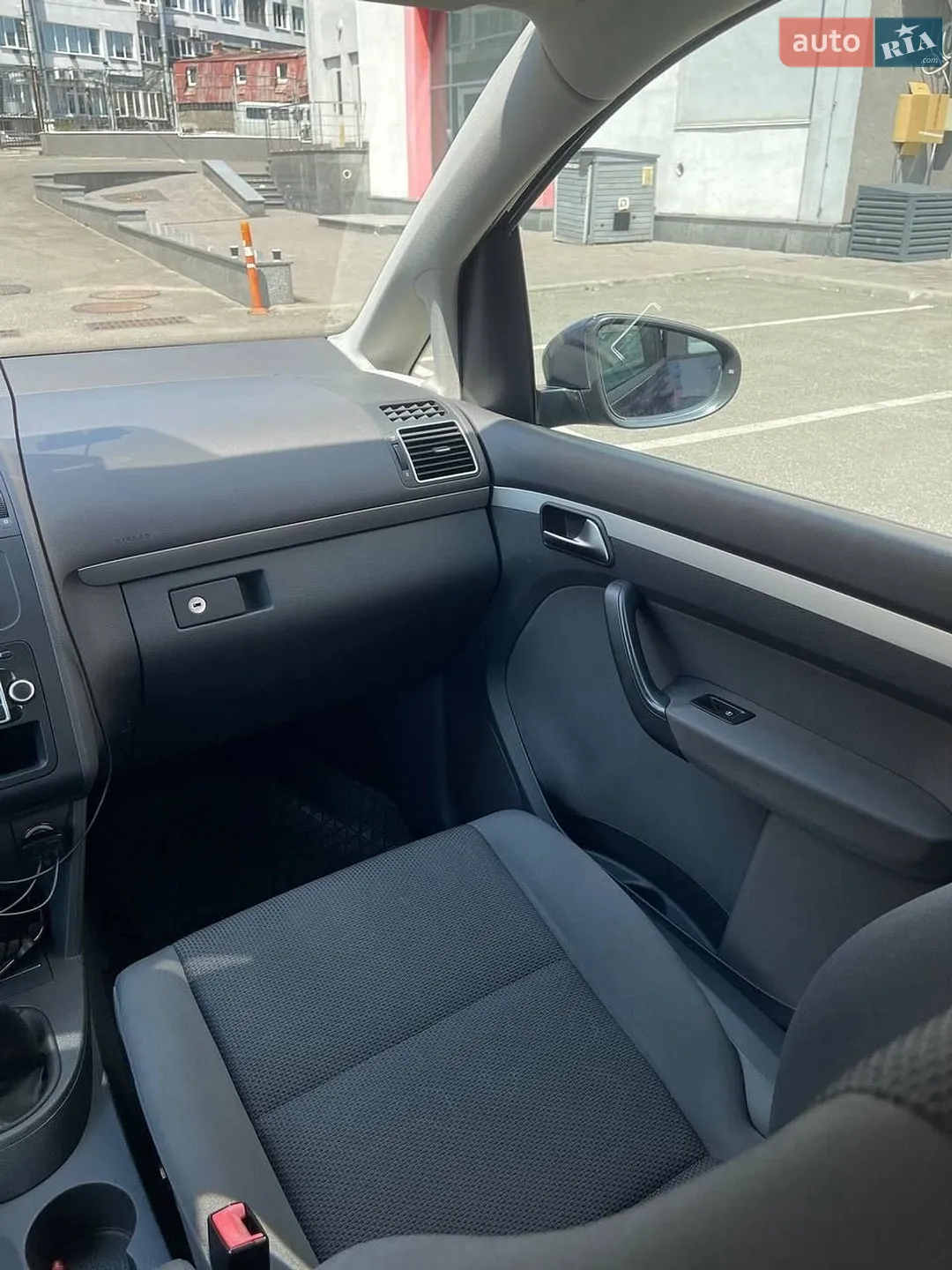 2010 Volkswagen Touran - мініатюра 71