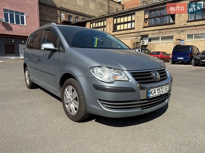 Volkswagen Touran 2008 VIN WVGZZZ1TZ8W128653 фото оголошення 2 з 50