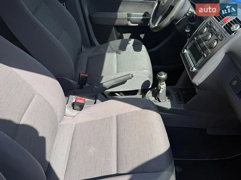 Volkswagen Touran 2008 VIN WVGZZZ1TZ8W128653 фото оголошення 17 з 50