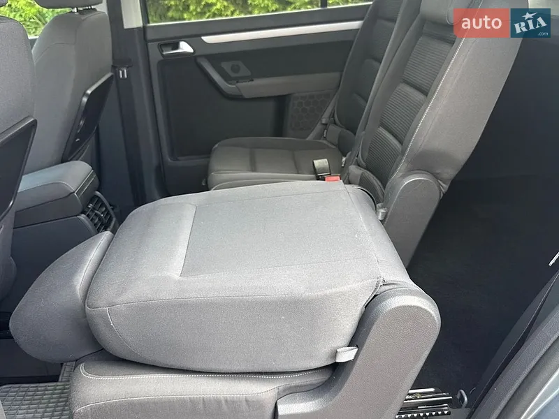 Volkswagen Touran 2009 VIN WVGZZZ1TZAW040023 фото оголошення 39 з 76