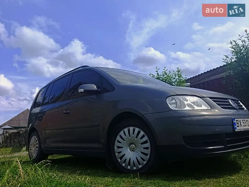 Volkswagen Touran