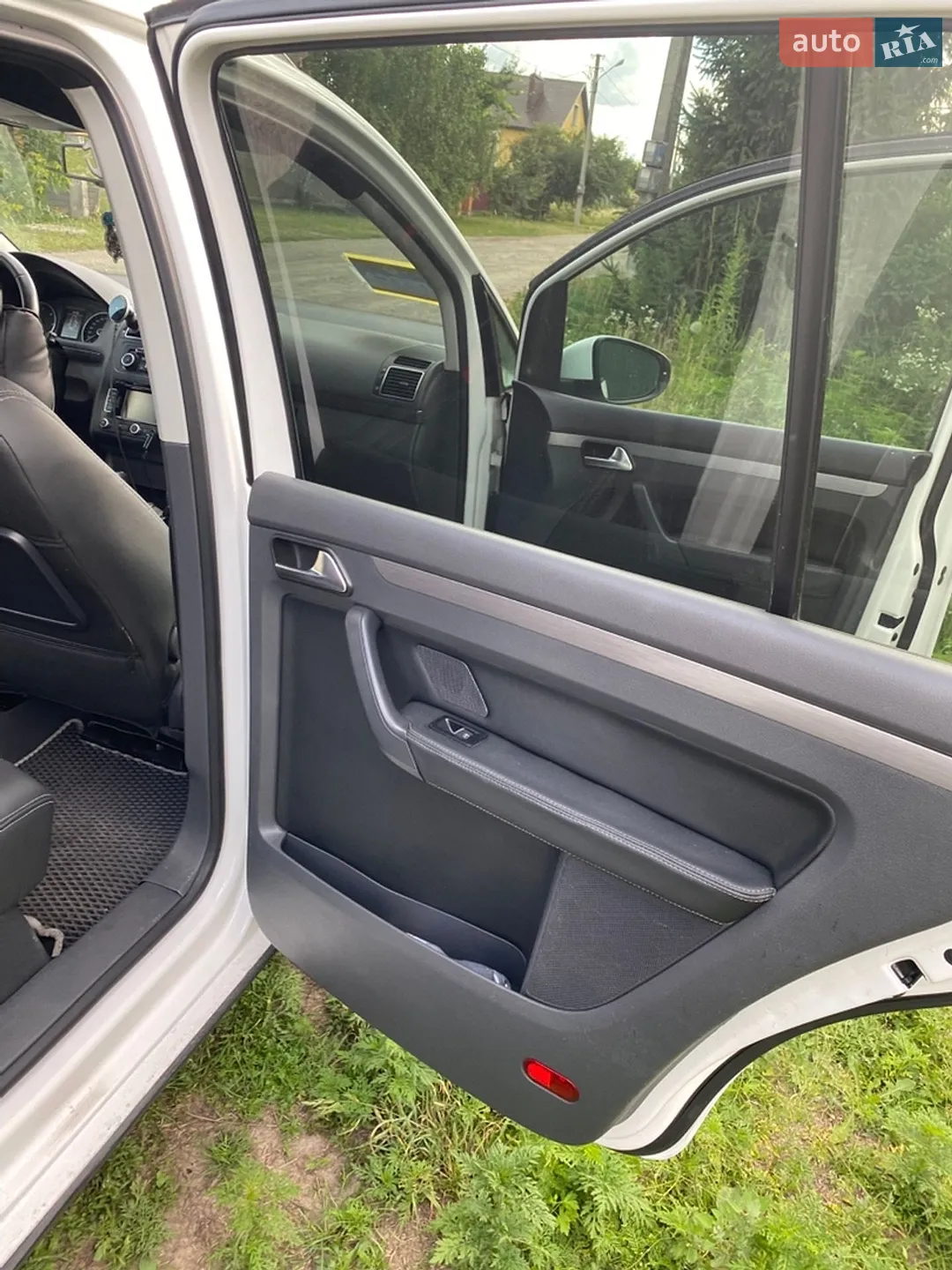 2011 Volkswagen Touran - мініатюра 8